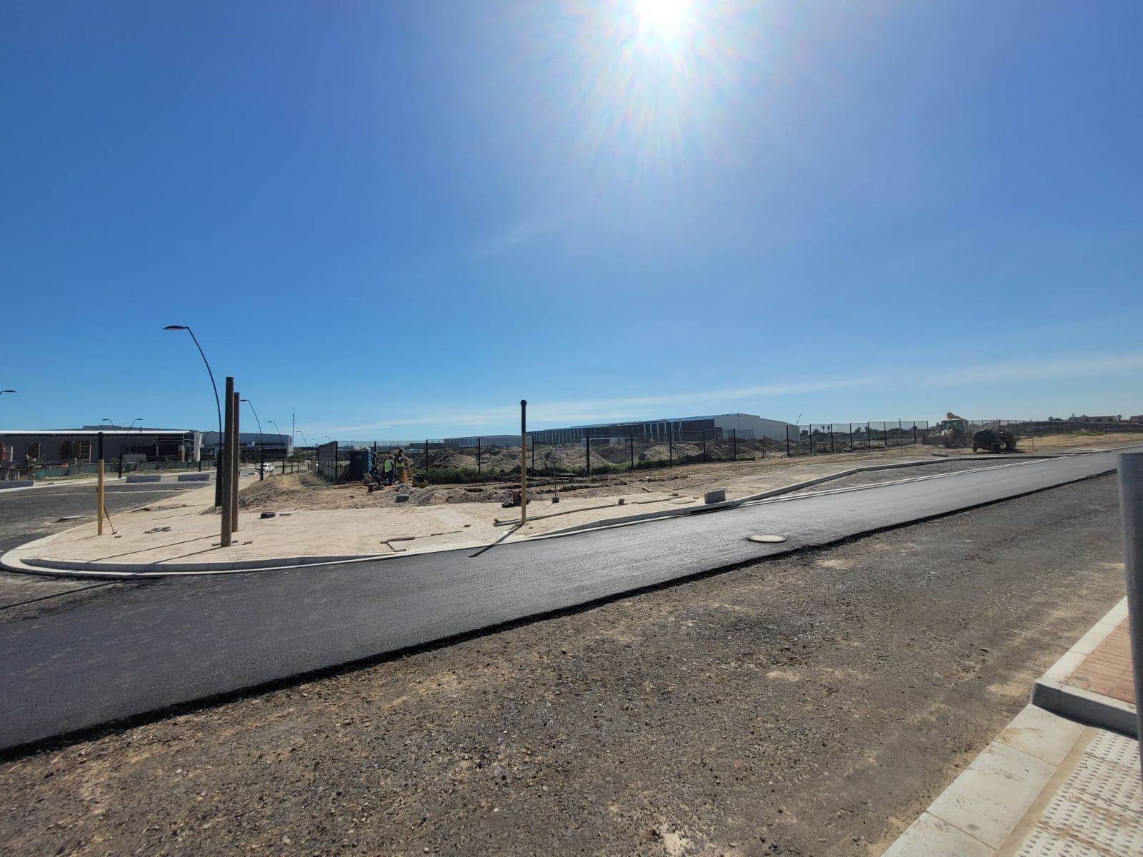 3.6 ha Land available in Milnerton photo number 3