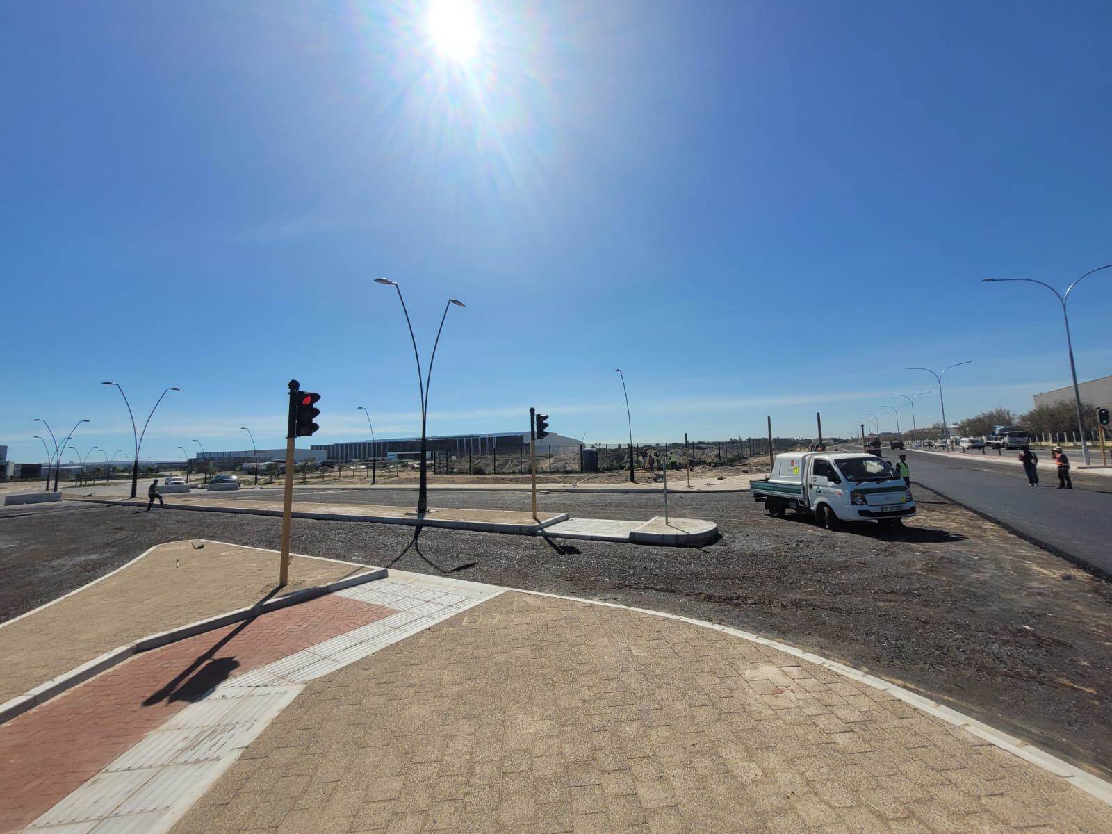 3.6 ha Land available in Milnerton photo number 2
