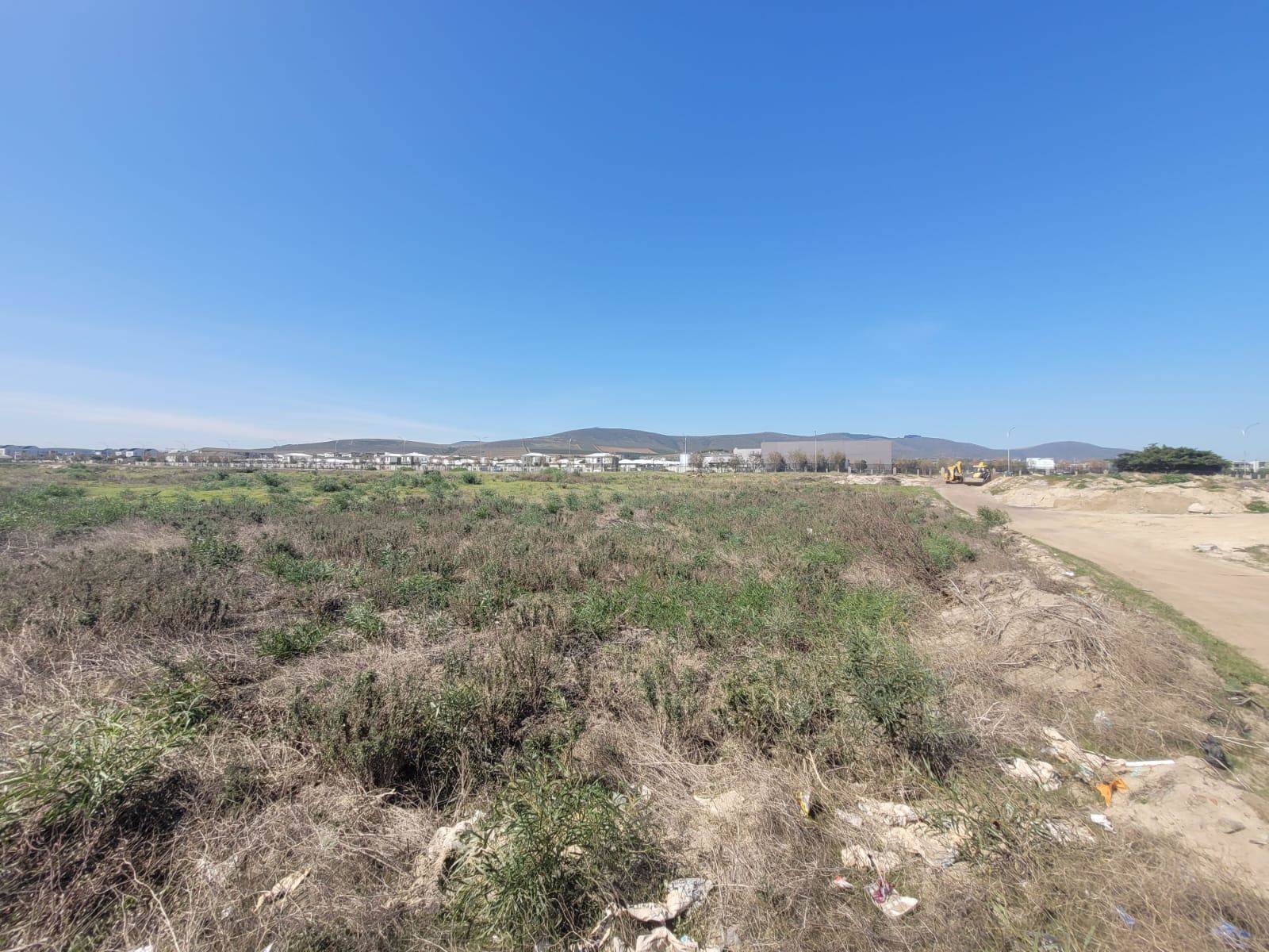 3.6 ha Land available in Milnerton photo number 12