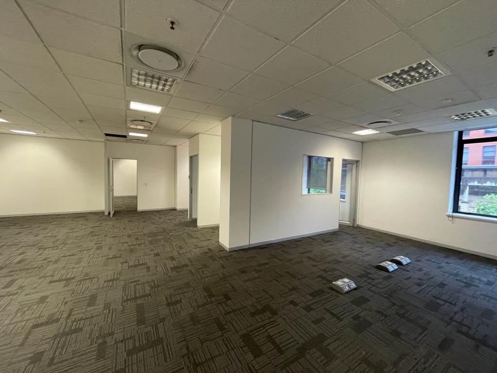 215  m² Commercial space in Melrose Arch photo number 12