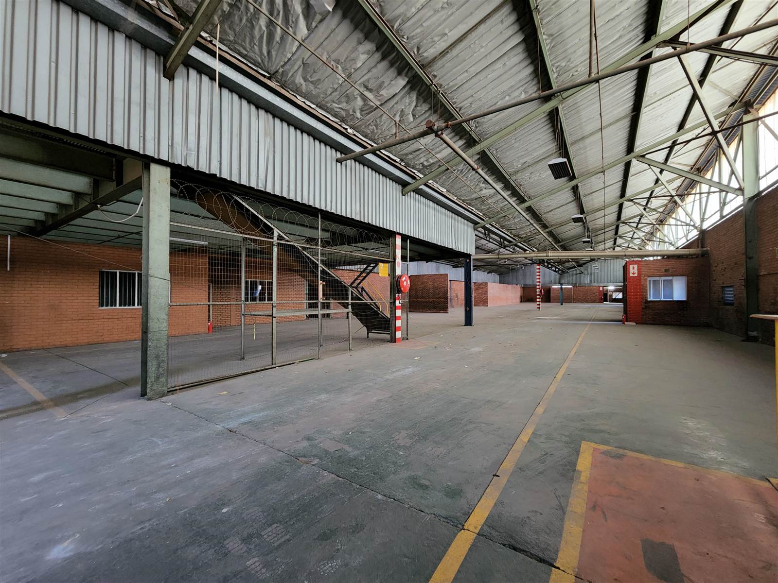 6308  m² Industrial space in Spartan photo number 9