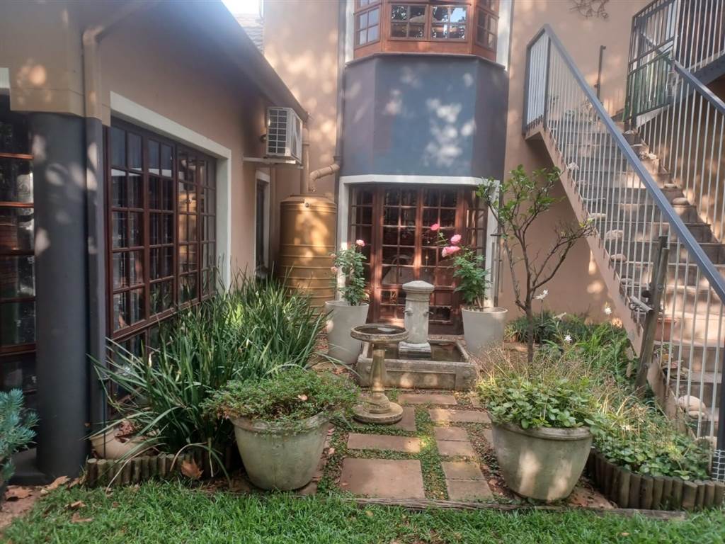 3 Bedroom House 3 Bedroom House