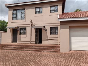 Townhouse in Edenvale