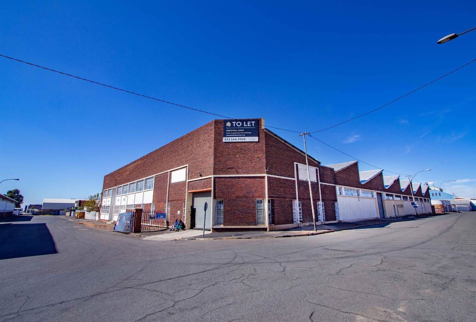 574  m² Industrial space in Selby photo number 3