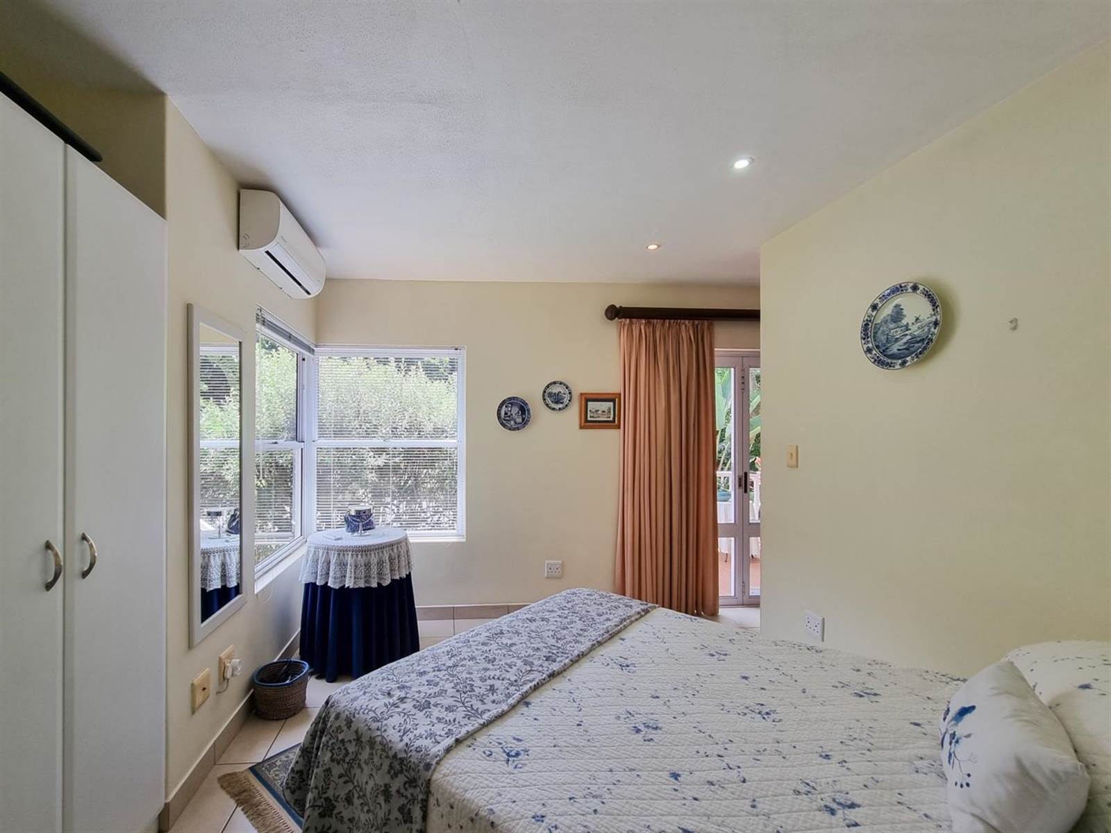 1 Bed Apartment in La Lucia photo number 13