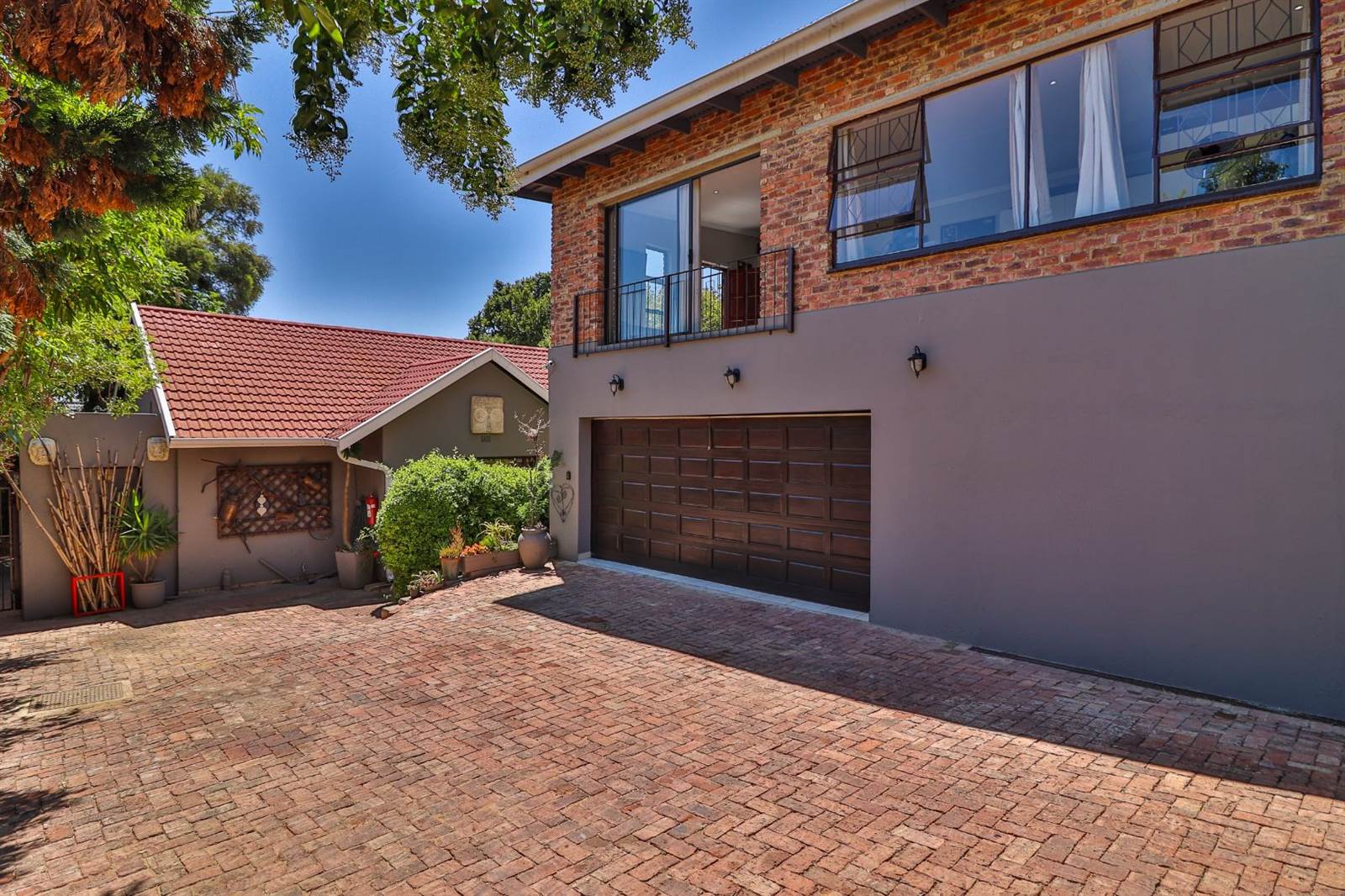 7 Bed House in Randpark Ridge photo number 2