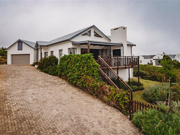 3 Bedroom House 3 Bedroom House