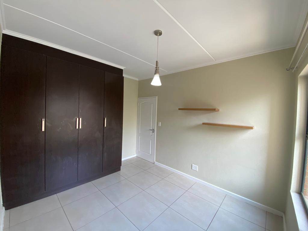 3 Bed Apartment in Kyalami Hills photo number 6
