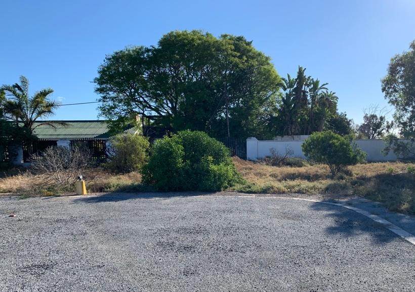 330 m² Land available in Shelley Point photo number 2