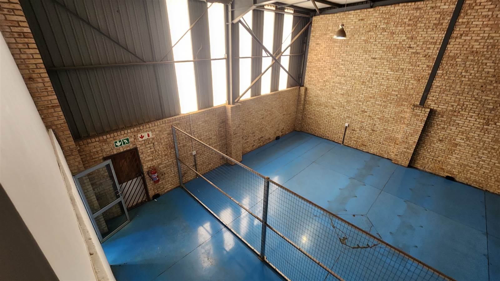 574  m² Industrial space in North Riding photo number 5