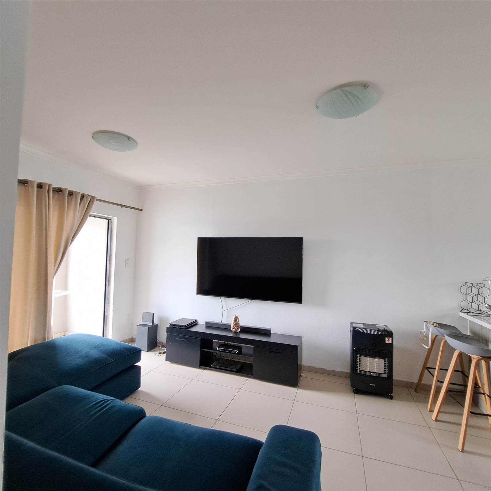 2 Bed Apartment in Erand Gardens photo number 5