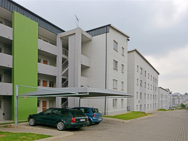 2 Bedroom Apartment