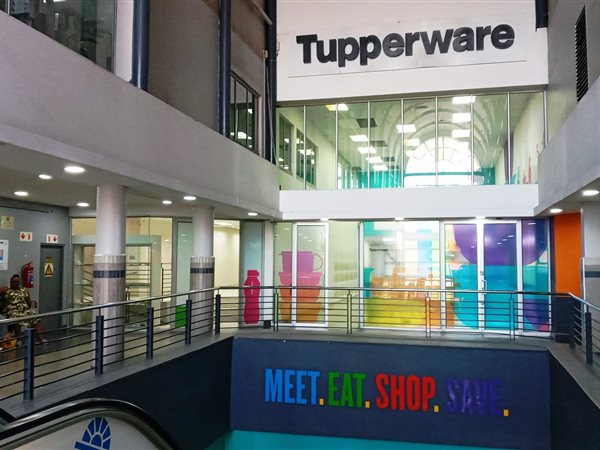 1 489 m² Retail Space 1 489 m² Retail Space
