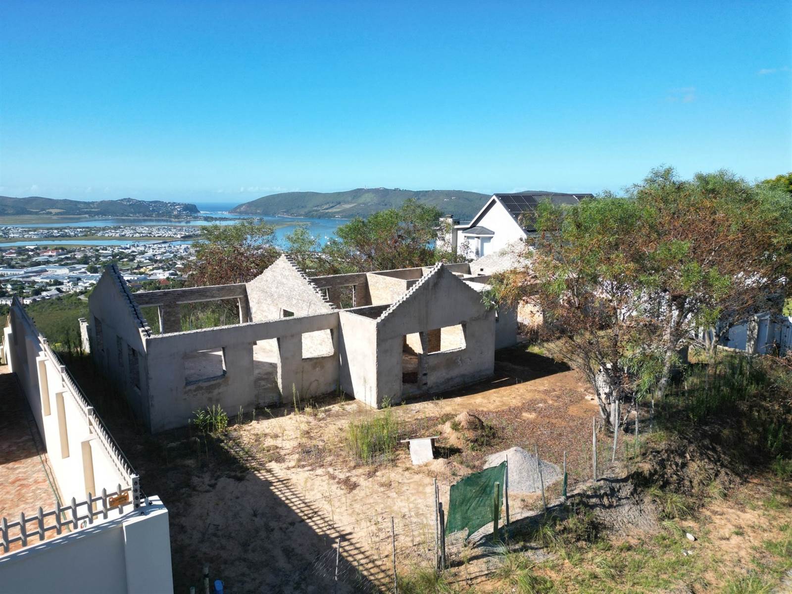 3 Bed House in Knysna Heights photo number 10