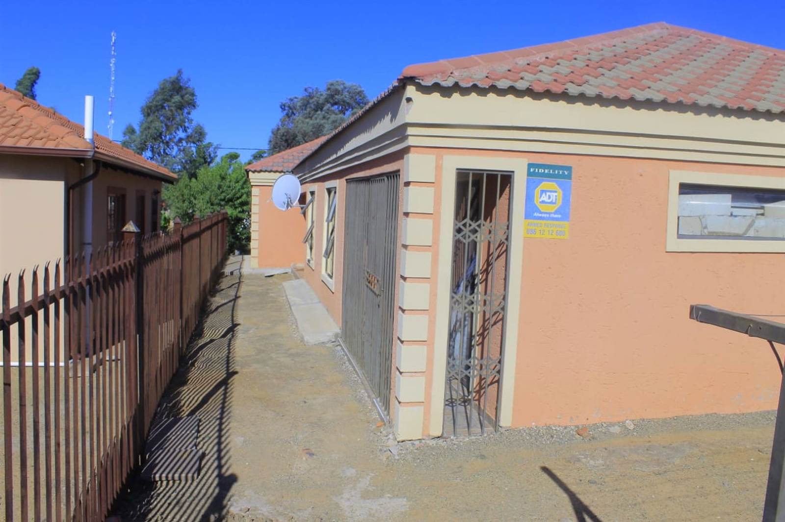 3 Bed House in Bloemspruit photo number 18