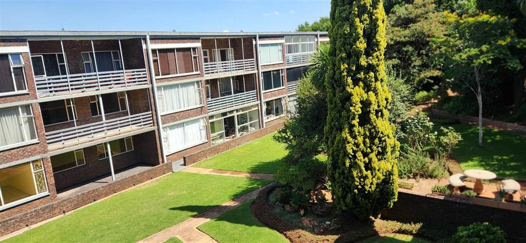 2 Bed Apartment in Morninghill photo number 26