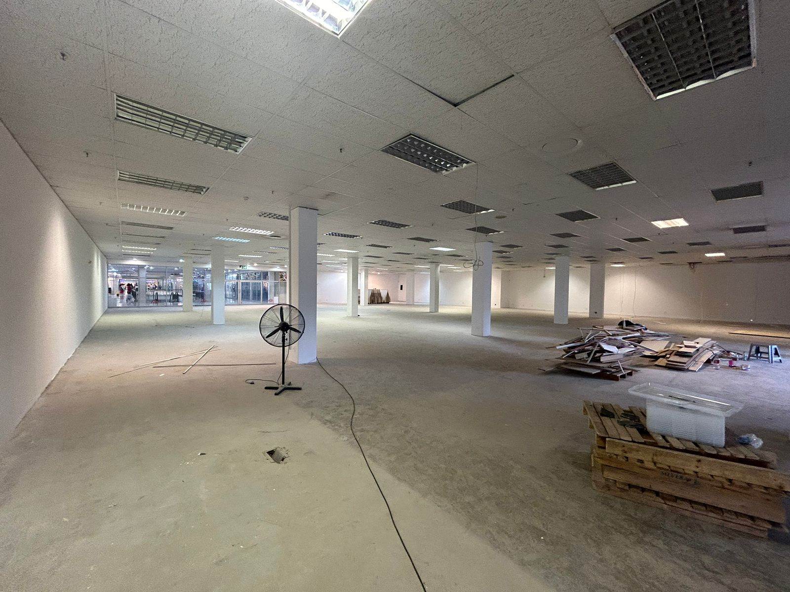 1146  m² Commercial space in Florida North photo number 5