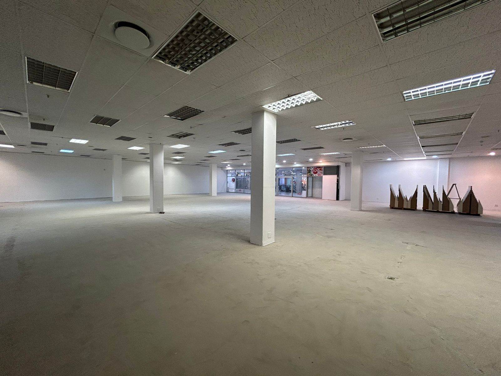 1146  m² Commercial space in Florida North photo number 12