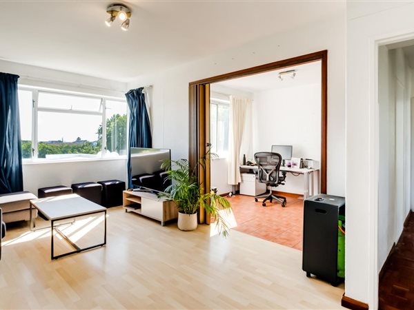 2 Bed Apartment