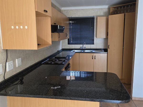 3 Bedroom Townhouse 3 Bedroom Townhouse