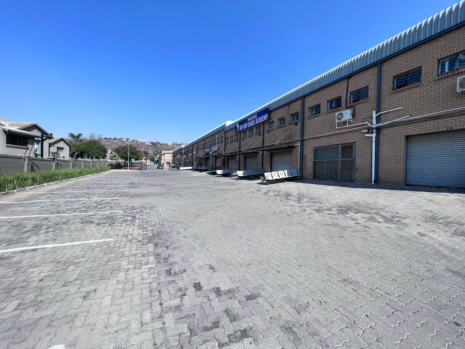 75  m² Commercial space in Ruimsig photo number 6