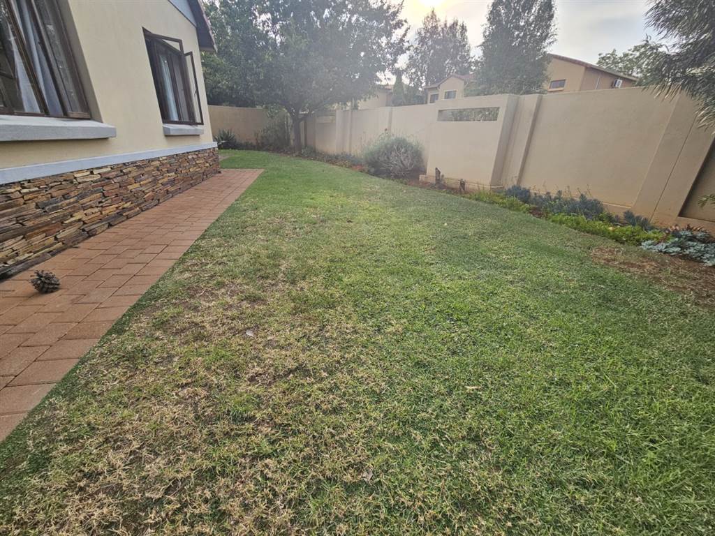 3 Bed House in Raslouw Manor photo number 28