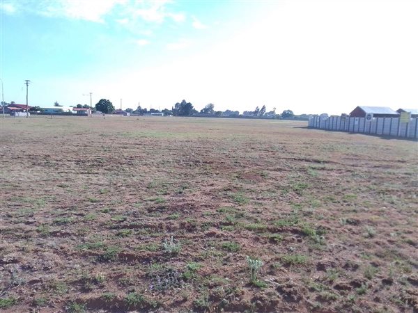 4000 m² Land available in Riversdale