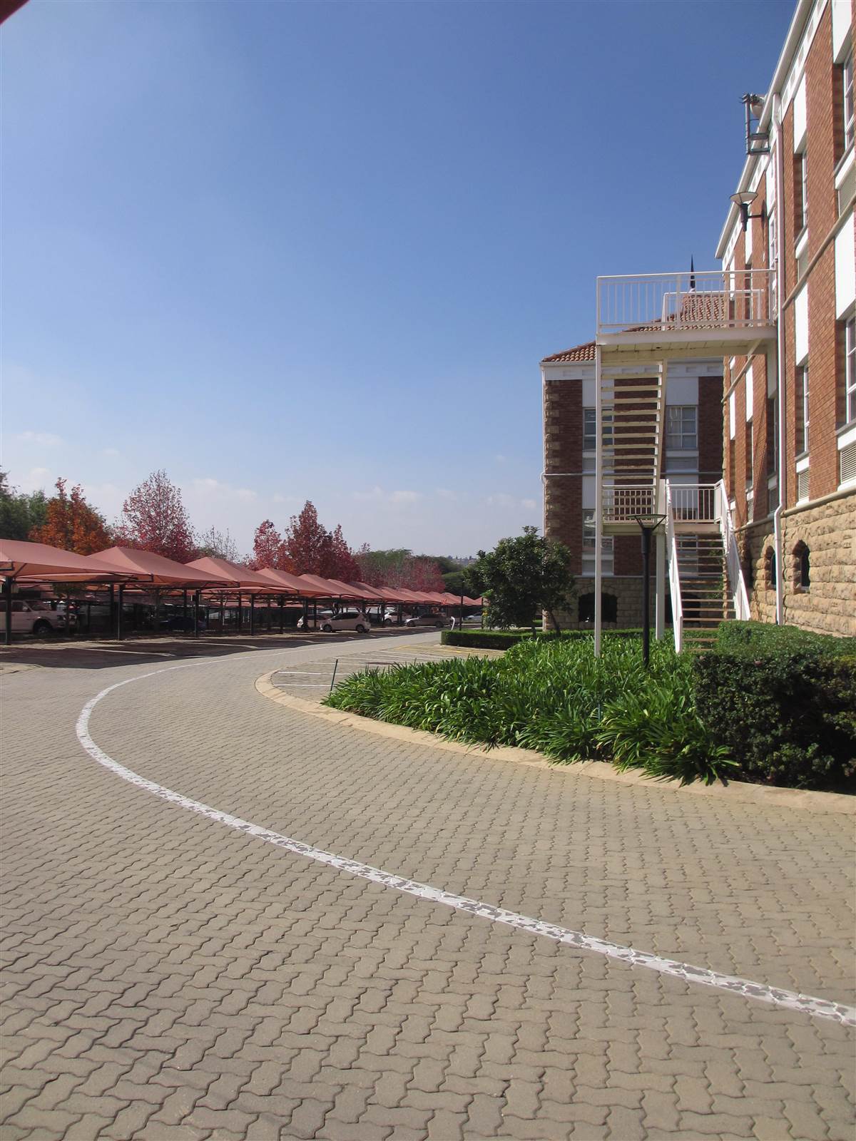 1897  m² Commercial space in Fourways photo number 10