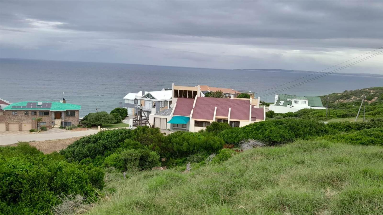 738 m² Land available in Dana Bay photo number 1