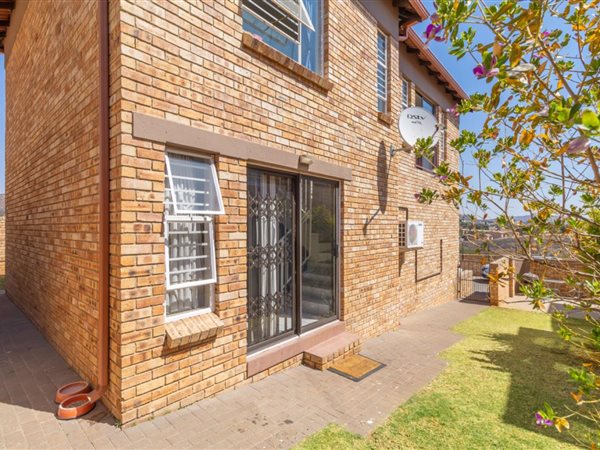 3 Bed Townhouse