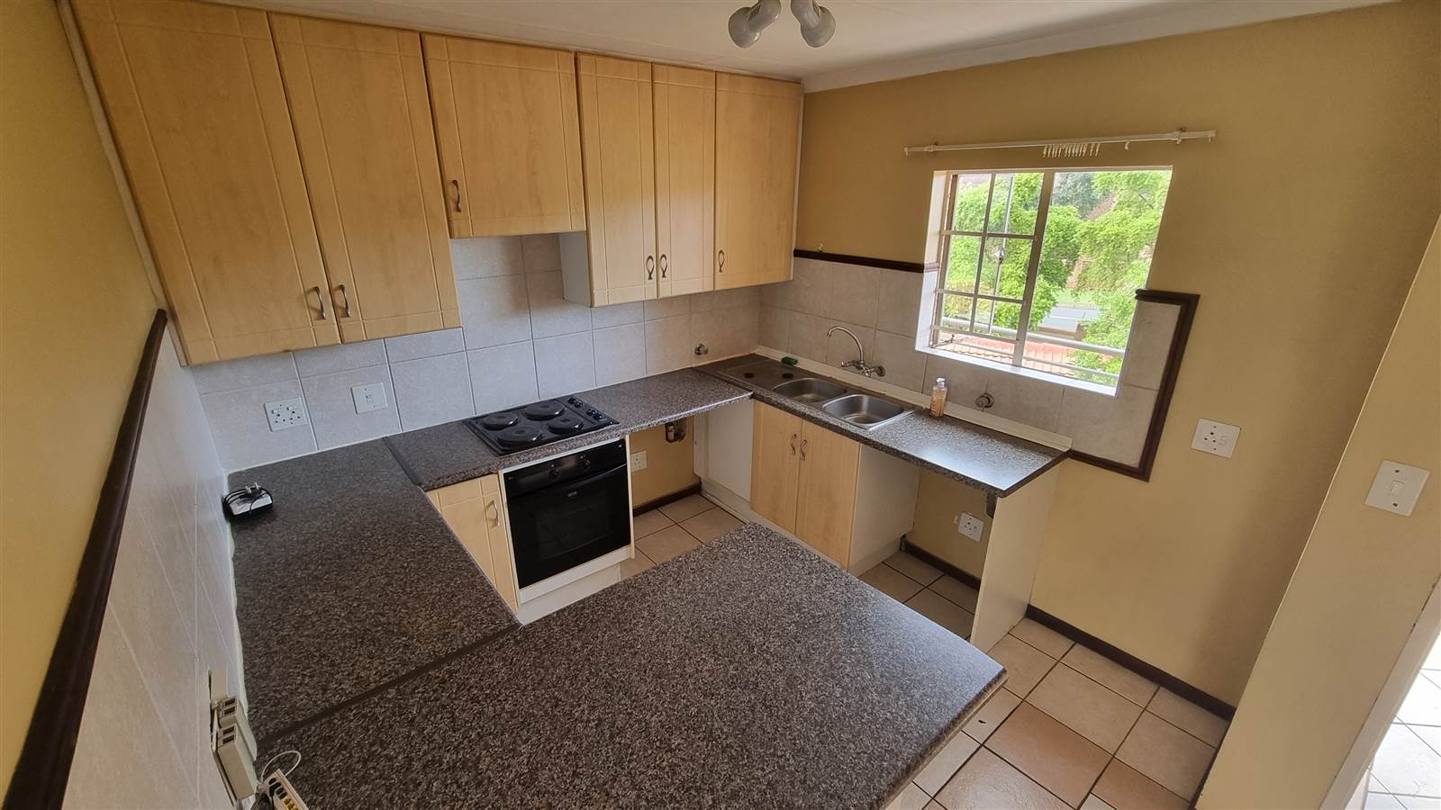 2 Bed Apartment in Highveld photo number 3