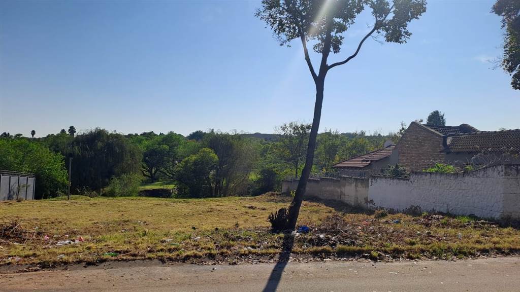 797 m² Land available in Country View Estate photo number 5