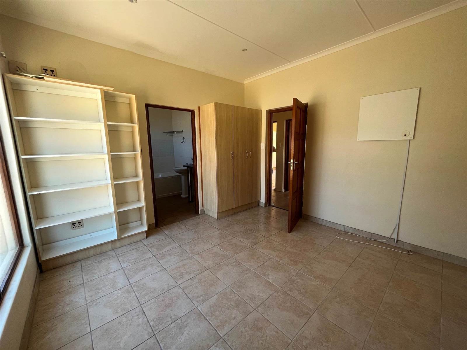 3 Bed House in Port Nolloth photo number 10