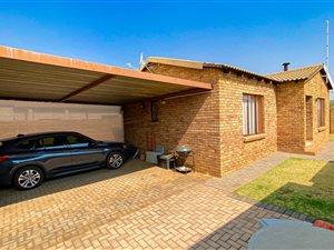 3 Bed House in Krugersdorp Central