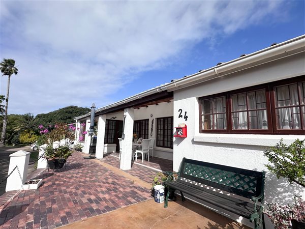 2 Bedroom Townhouse 2 Bedroom Townhouse