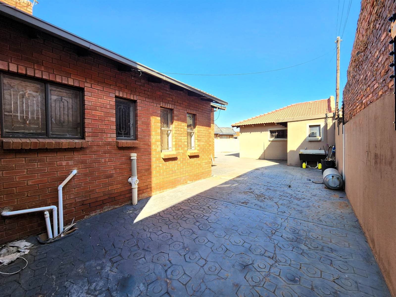 3 Bed House in Mamelodi East photo number 23