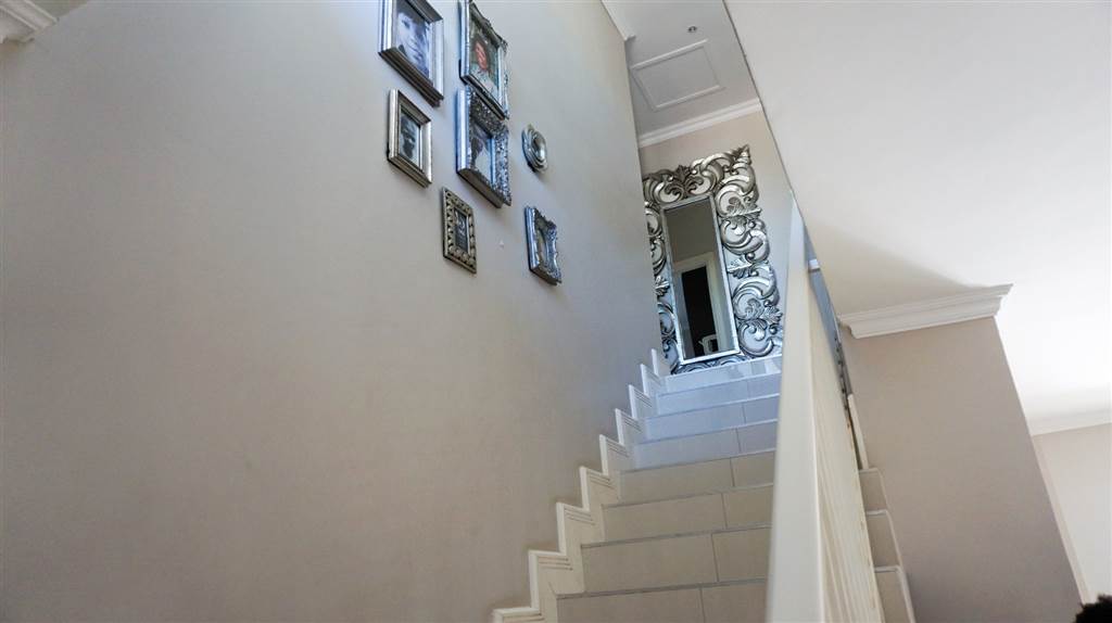 3 Bed Townhouse in Edgemount Estate photo number 21