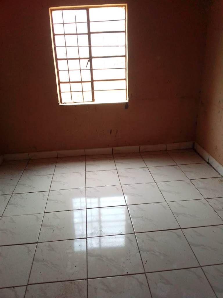 340.4  m² Commercial space in Ulundi photo number 8