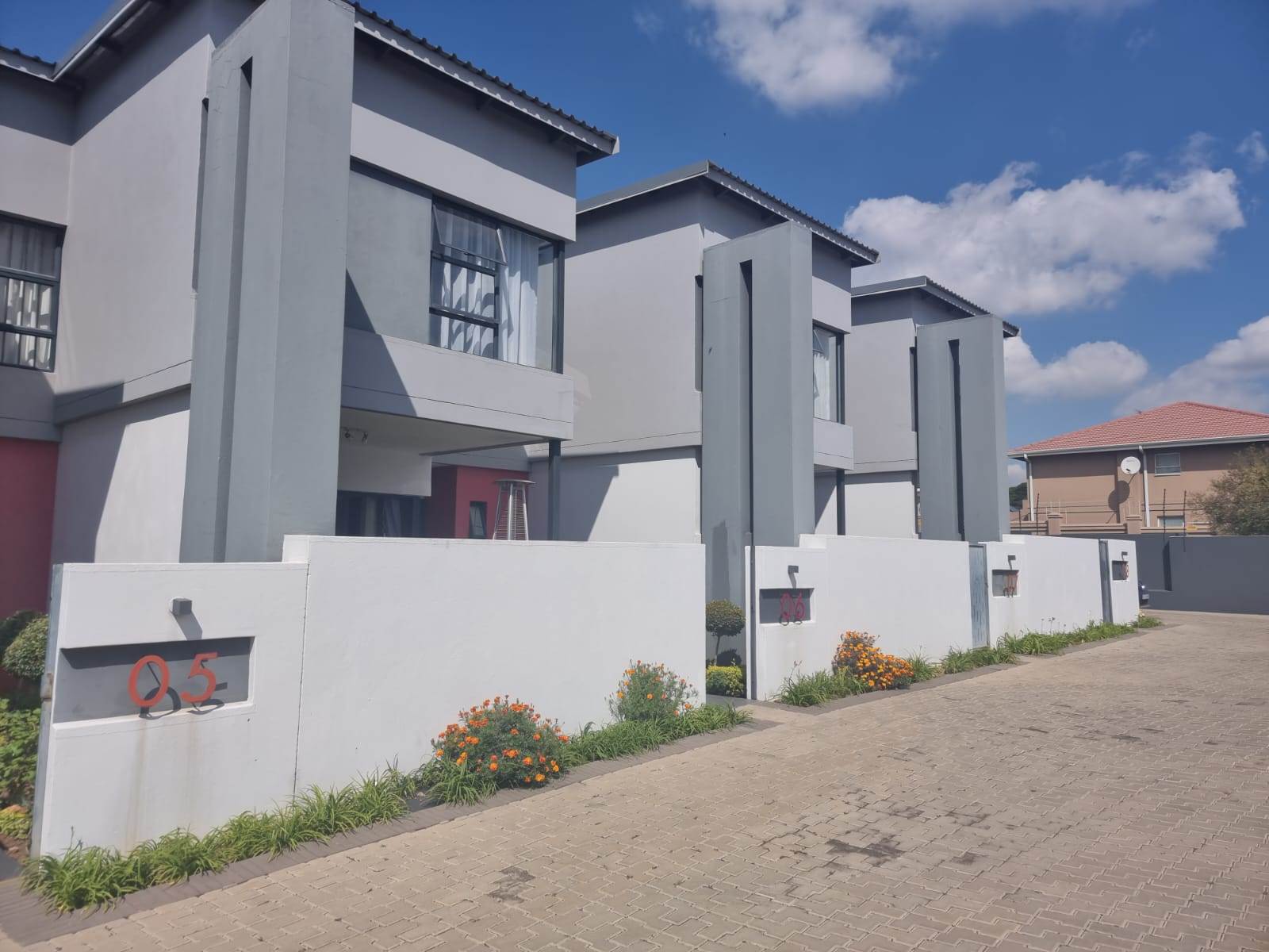 3 Bed Duplex in Edenvale photo number 5