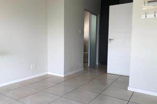 1 Bed Apartment in Modderfontein photo number 21