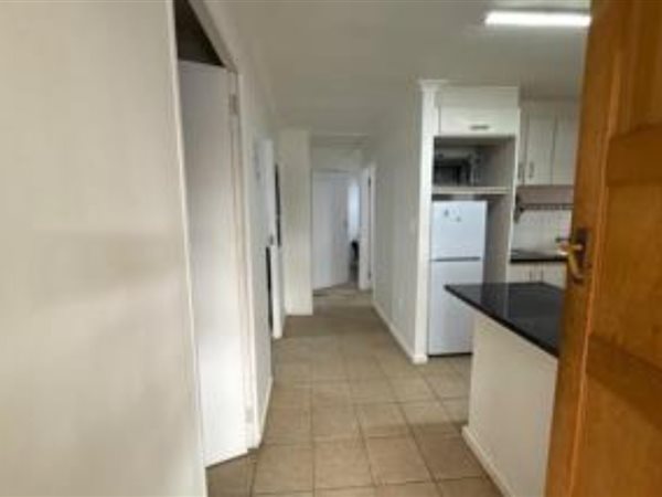 4 Bedroom House 4 Bedroom House