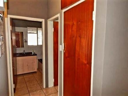 3 Bed Townhouse in Parys photo number 26