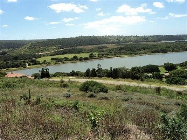 1562 m² Land available in West Bank