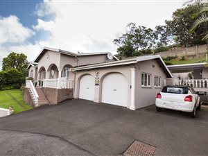 House in Glen Hills