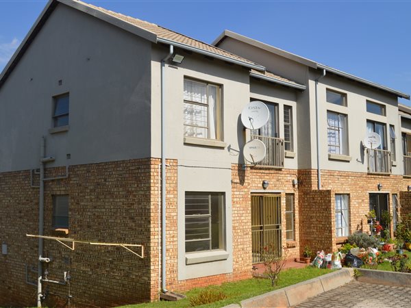 2 Bedroom House 2 Bedroom House