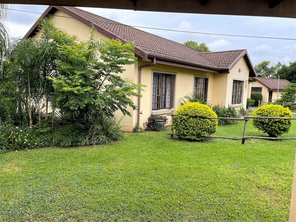 3 Bedroom Townhouse 3 Bedroom Townhouse