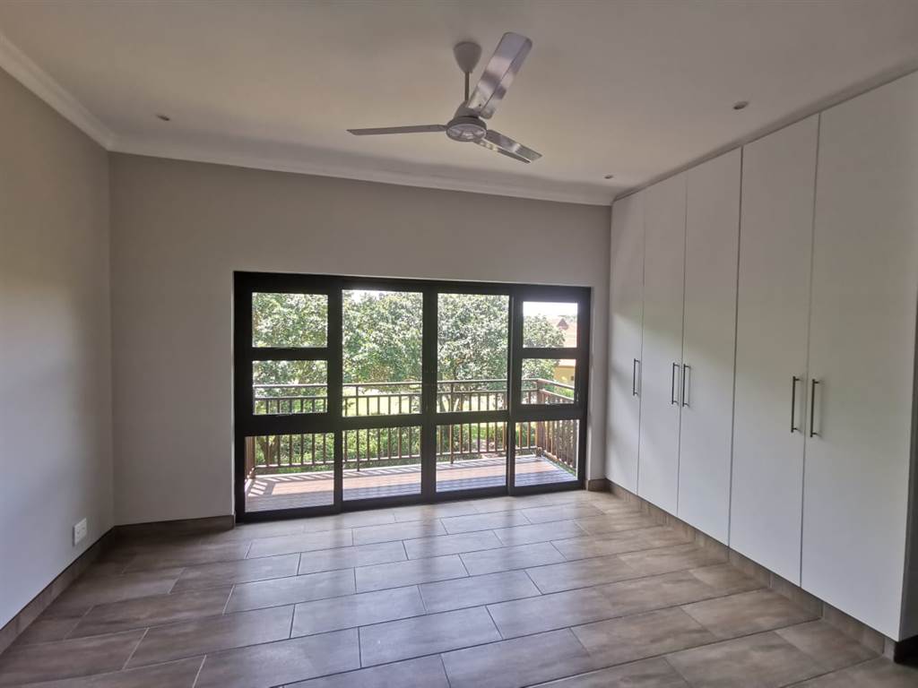 3 Bed Apartment in Ballito photo number 11