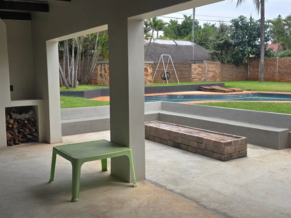 4 Bedroom House 4 Bedroom House