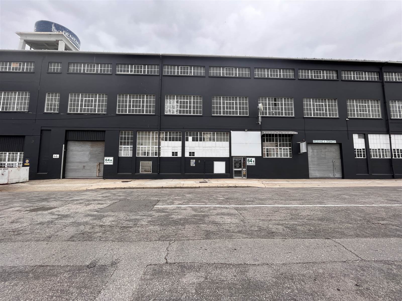 480  m² Industrial space in North End photo number 3