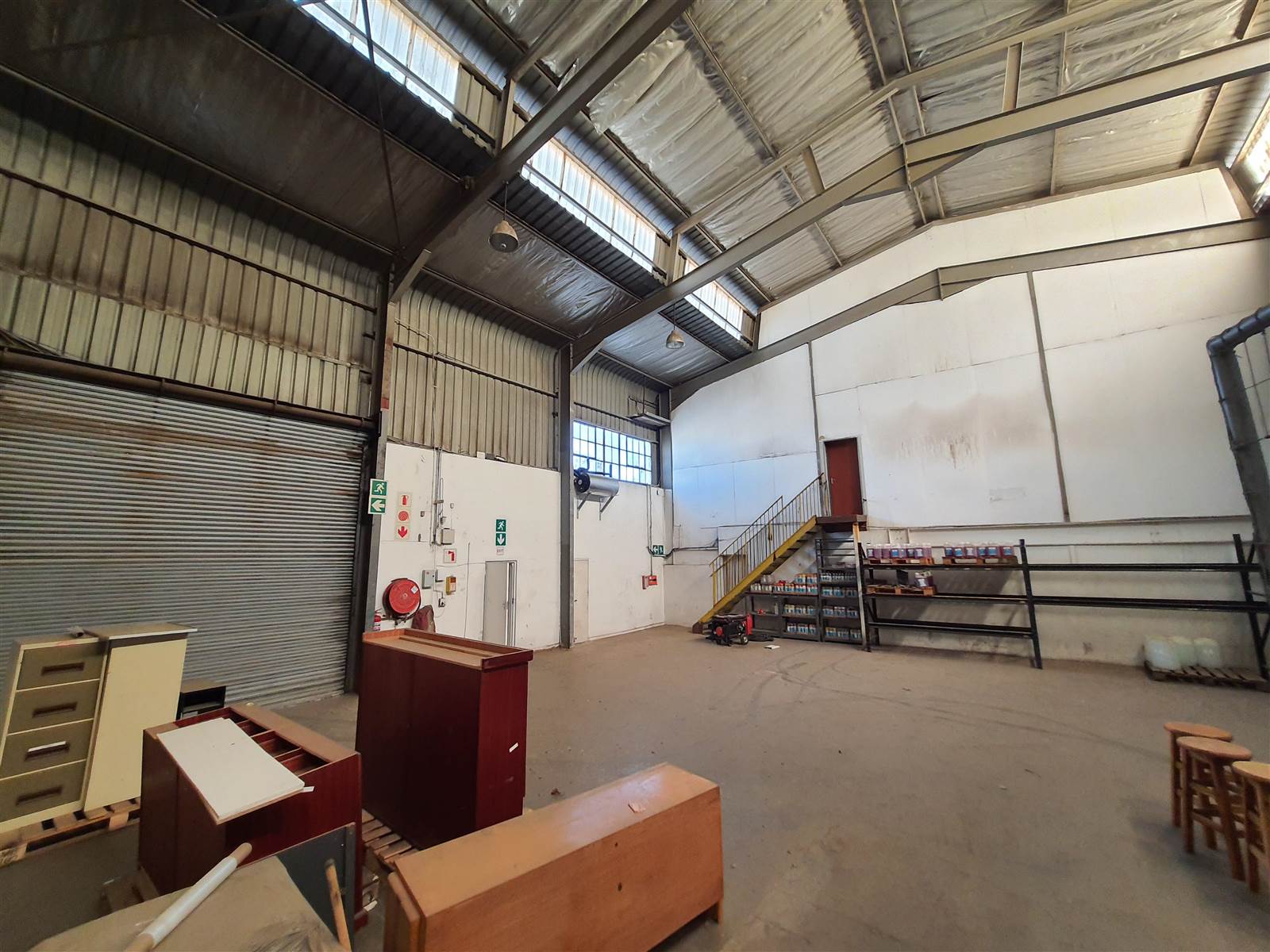 1800  m² Industrial space in Cleveland photo number 6